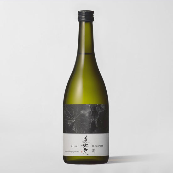 Bijofu, Junmai Daiginjo 'Hina-The Gentleman' - Parcelle Wine